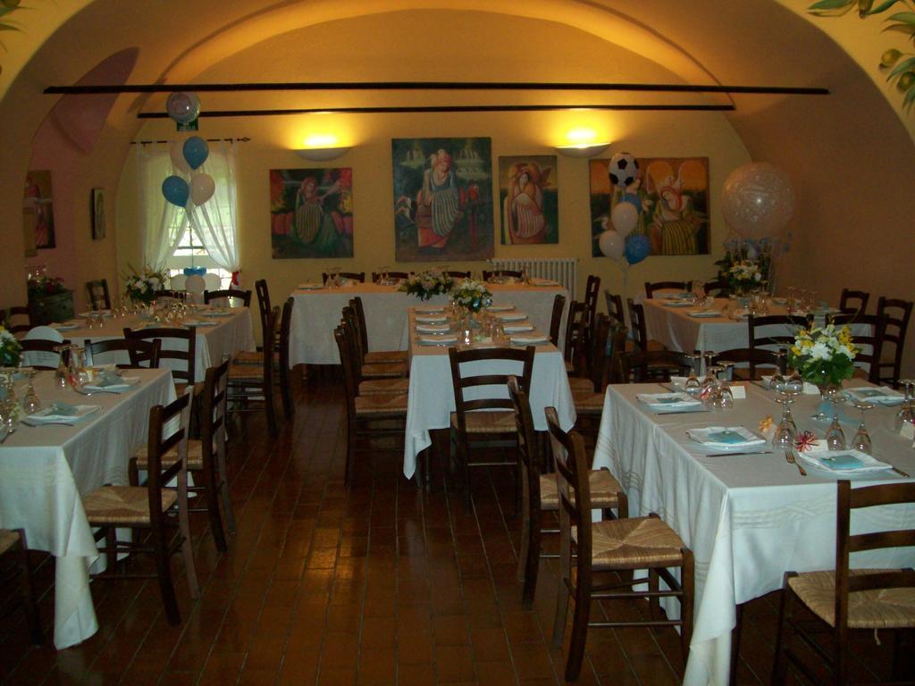 Bed and Breakfast Gli Ulivi Fosdinovo Exterior foto