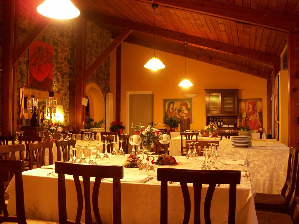 Bed and Breakfast Gli Ulivi Fosdinovo Exterior foto